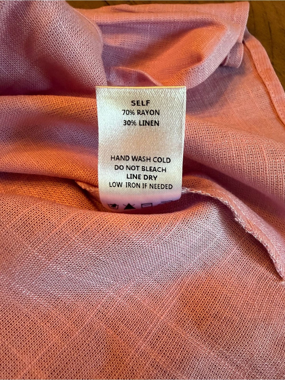 Lalavon Pink Pleated Tank- size Large - Picture 5 of 6